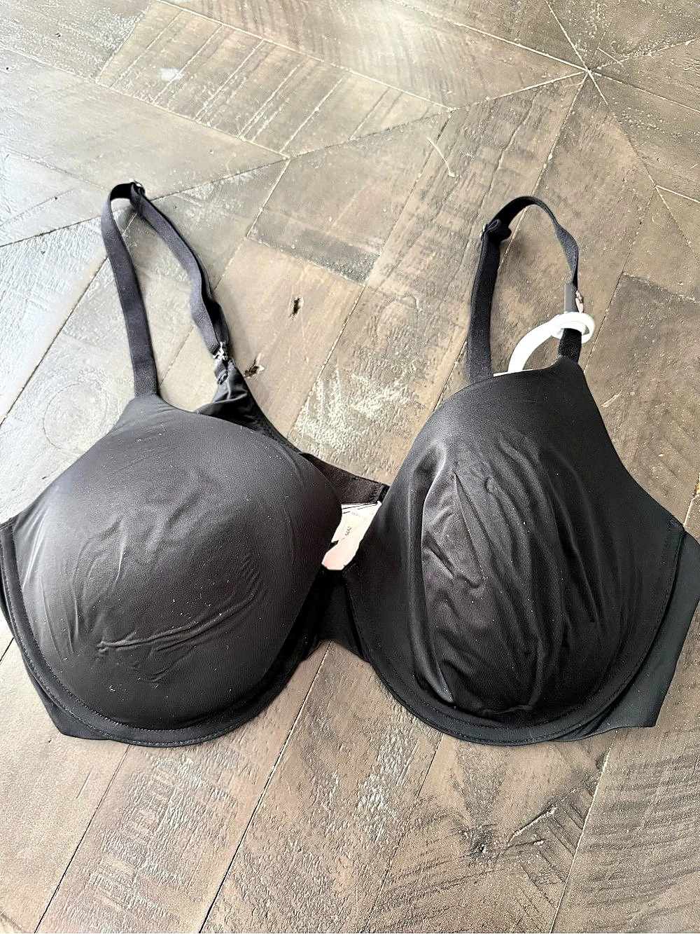 Victoria's Secret Lightly Lined Demi T-Shirt Bra Black, Size 40C NWT